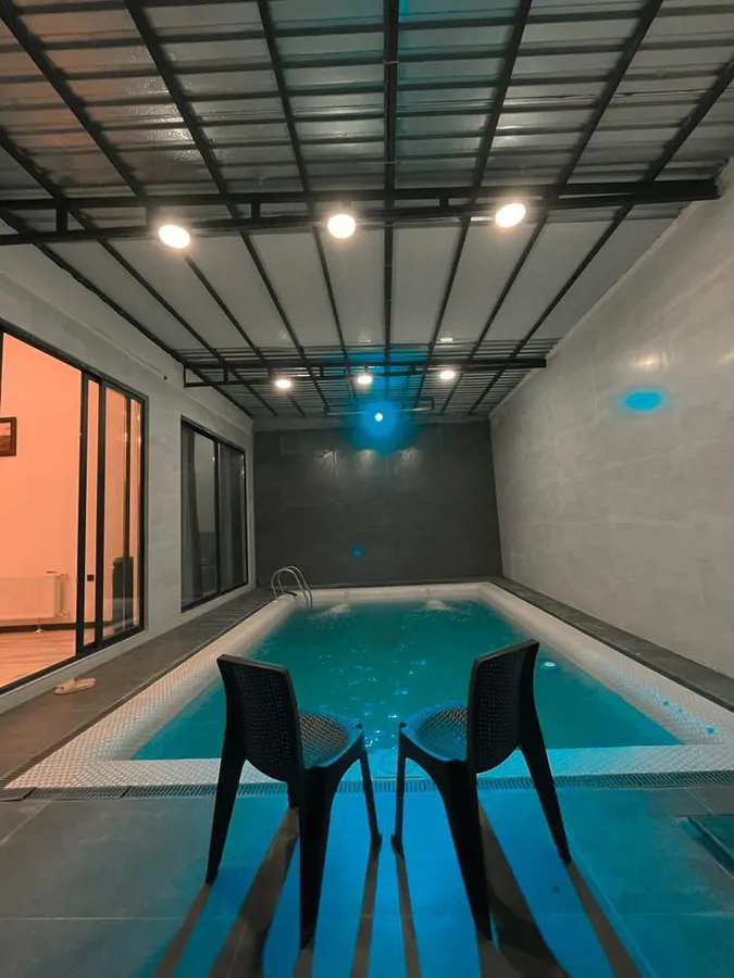 تصویر ۱ - ویلا استخردار آبگرم بهاران در سهیلیه