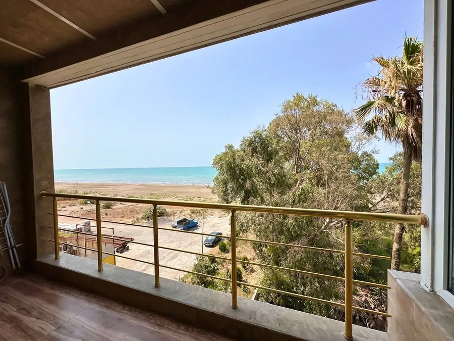 تصویر ۱ - آپارتمان ساحلی لاولی روم (واحد 301) در  محمودآباد