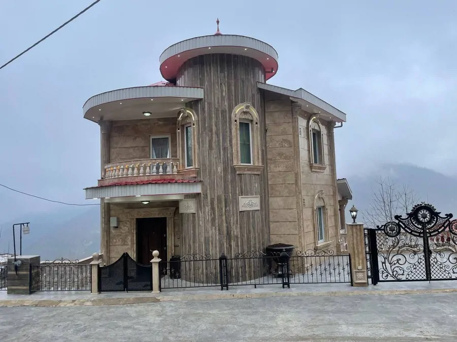 تصویر ۱ - ویلا خسرو  در  آستارا