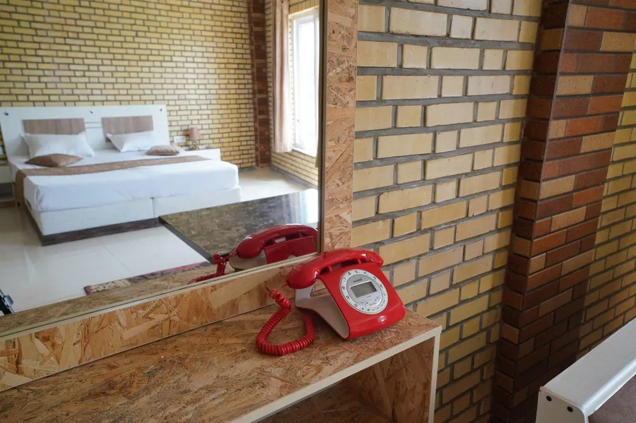 تصویر ۱ - هتل آپارتمان مجموعه گردشگری و هتل نارنج سرا در  نشتارود