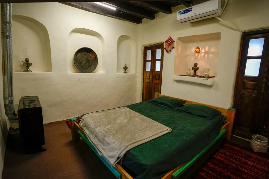 تصویر ۱ - اقامتگاه بومگردی کندوج (واحد بیجار) با صبحانه رایگان در شهسوار