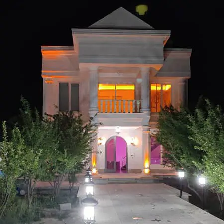 تصویر ۱ - روستایی و عشایری کلاسیک در  کرج