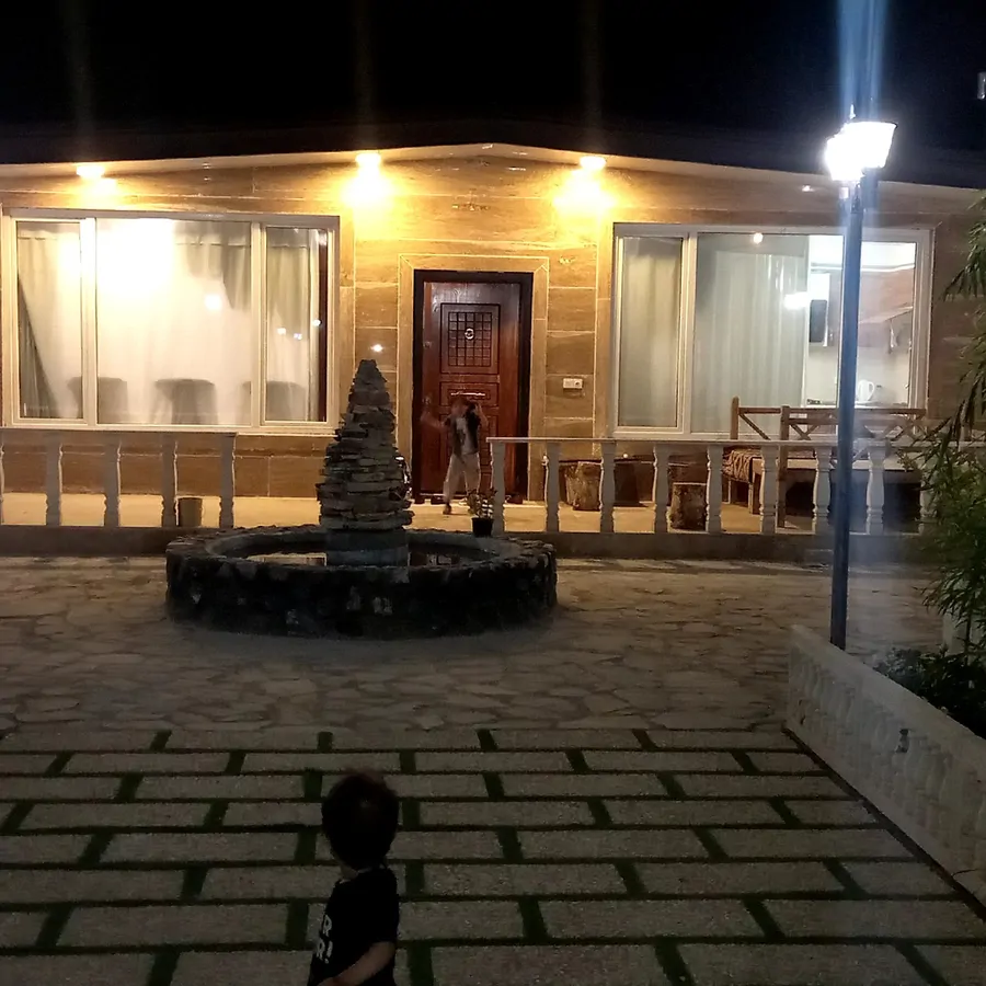 تصویر ۱ - ویلا احمد آباد مستوفی در  شهریار