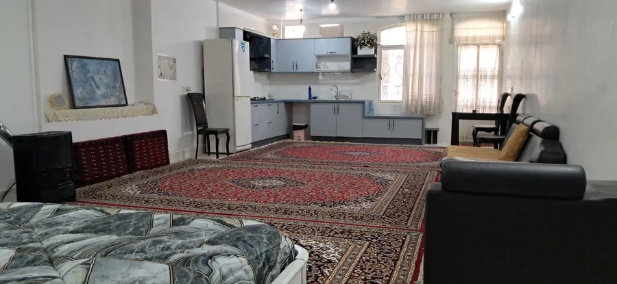 تصویر ۱ - آپارتمان مبله گلابتون در  کاشان
