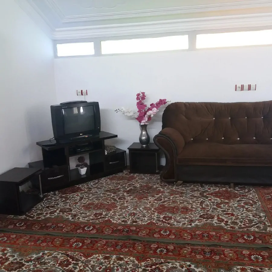 تصویر ۱ - خانه مبله آتشین در  فومن