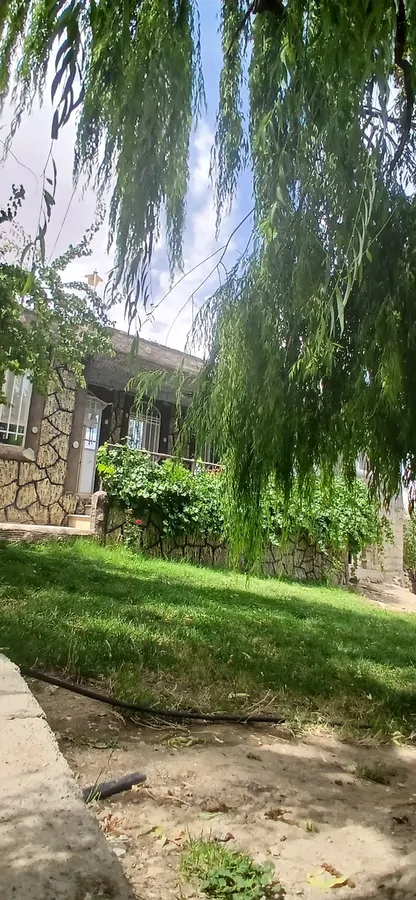تصویر ۱ - ویلا ويلا  در  سمیرم