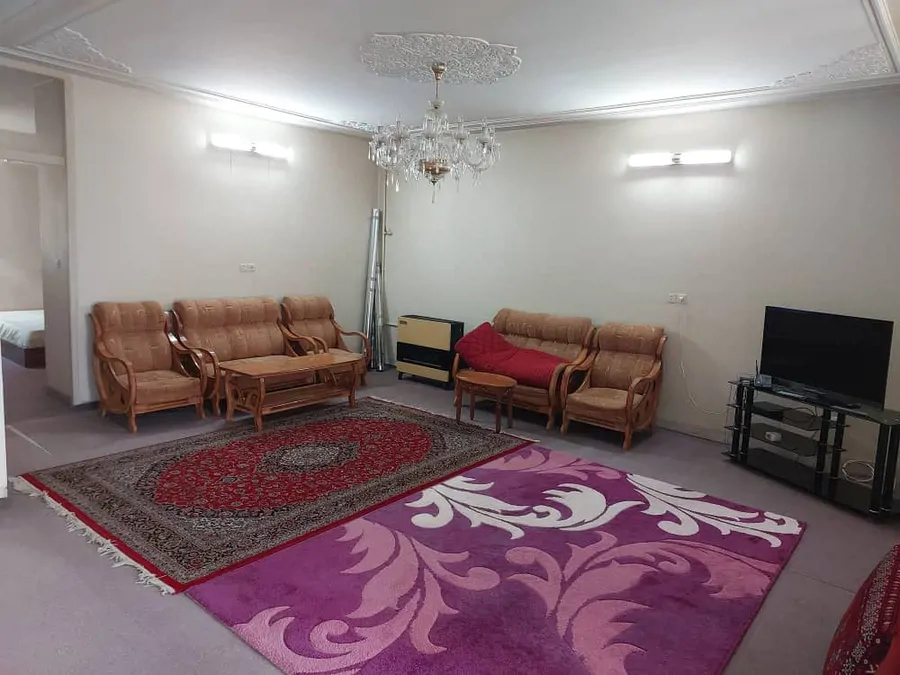 تصویر ۱ - آپارتمان اجاره اپارتمان مبله/دو خواب/دودیقه ای میدان امام در  اصفهان