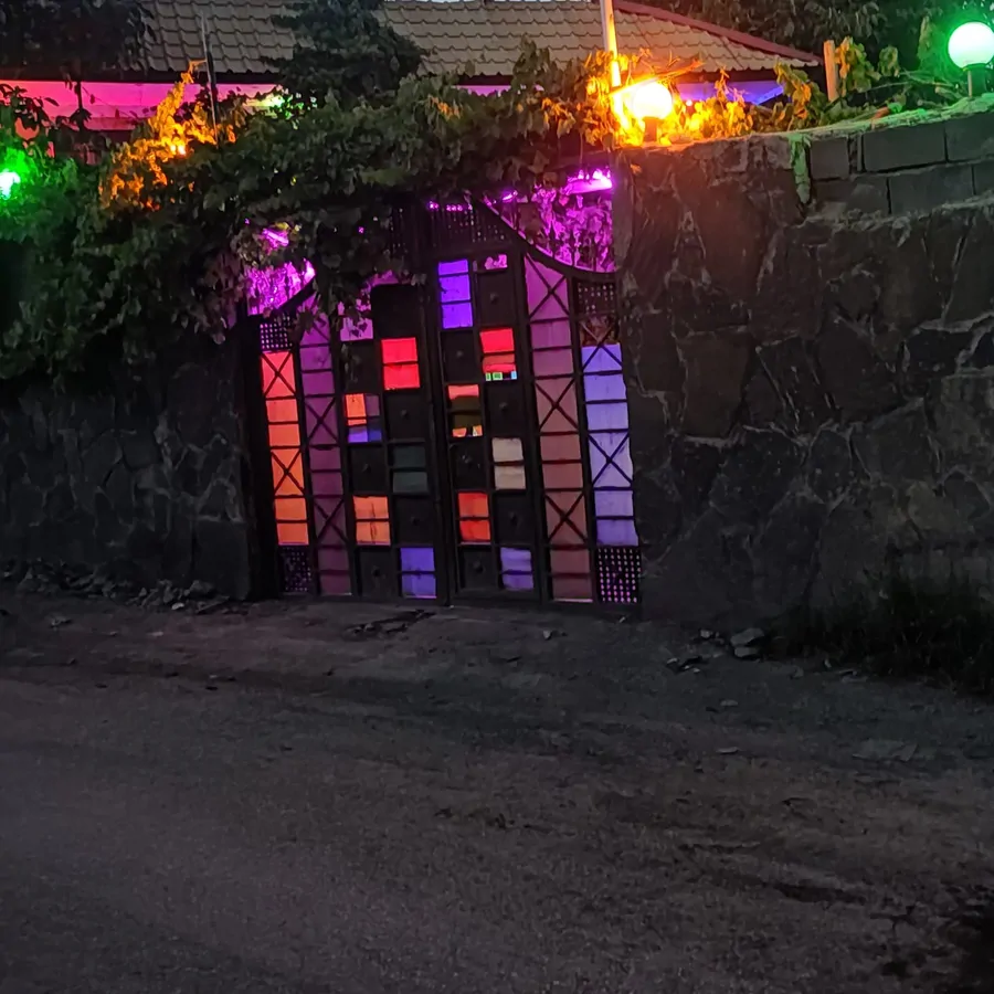 تصویر ۱ - ویلا دانیال  در  همدان
