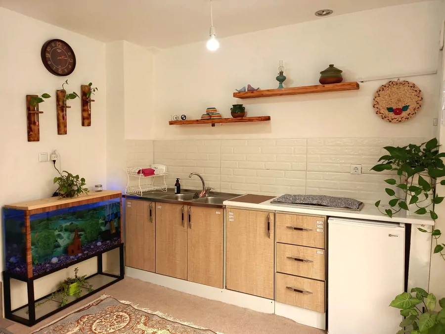 تصویر ۱ - سوییت پورکاظمی  در  لنگرود