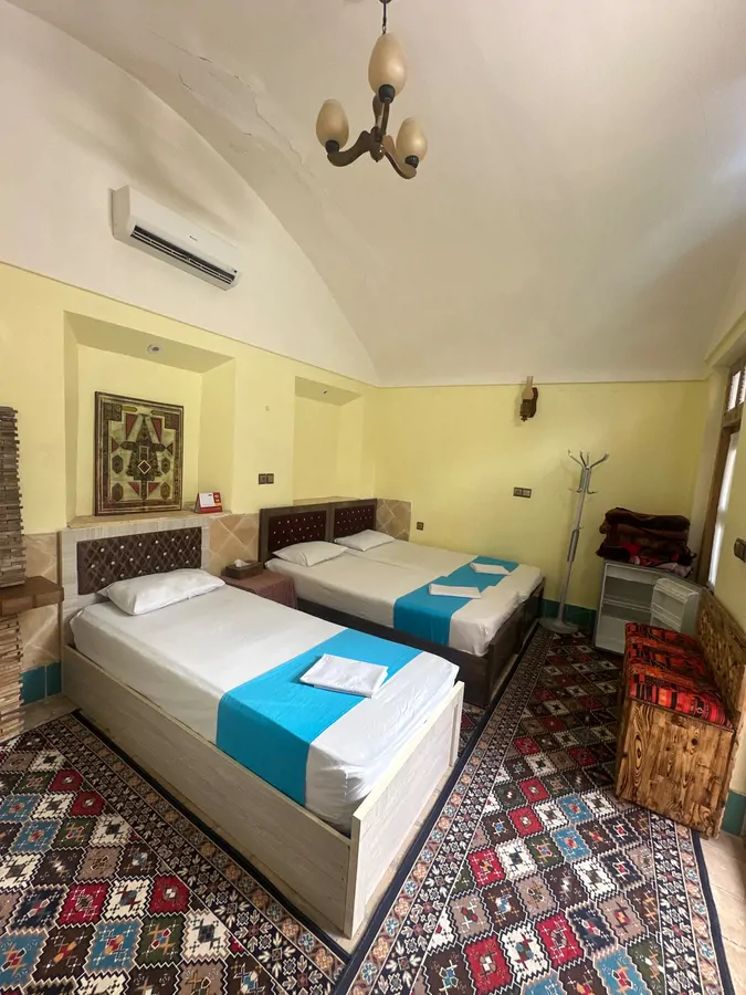 تصویر ۱ - اقامتگاه بوم‌گردی دلخش (۱۰۶) با صبحانه رایگان در  یزد