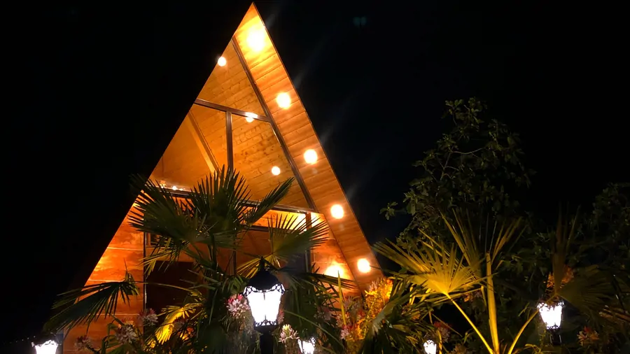 تصویر ۱ - کلبه کلبه گل رز در تله کابین در  رامسر