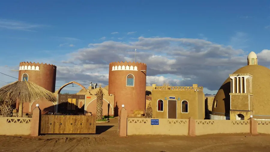 تصویر ۱ - هتل سنتی تیدا(واحد۲) در  خور و بیابانک