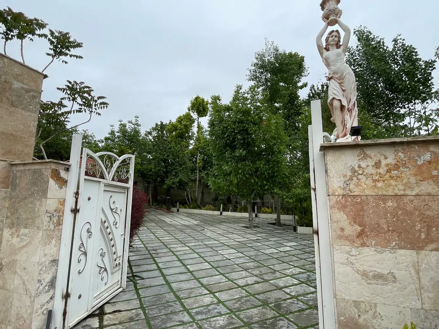 تصویر ۱ - ویلا ویلای اسخر شیشه ای  در  کردان