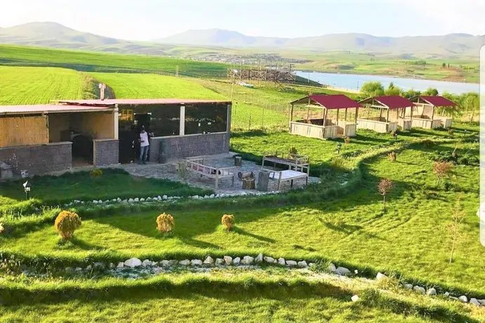 تصویر ۱ - اقامتگاه بوم‌گردی سام(واحد۷) در  الیگودرز