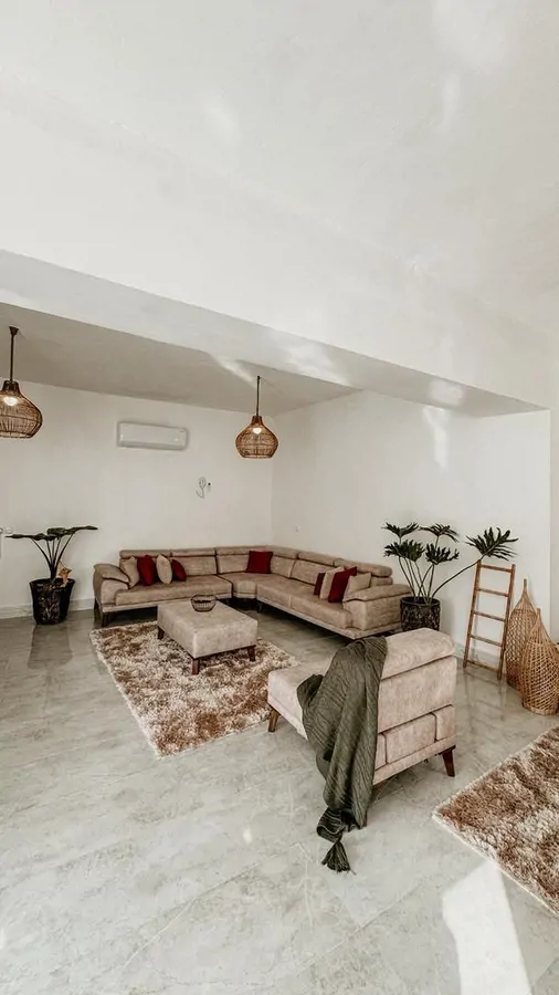 تصویر ۱ - ویلا استخردار آبسرد دلحمید با صبحانه رایگان در قشم