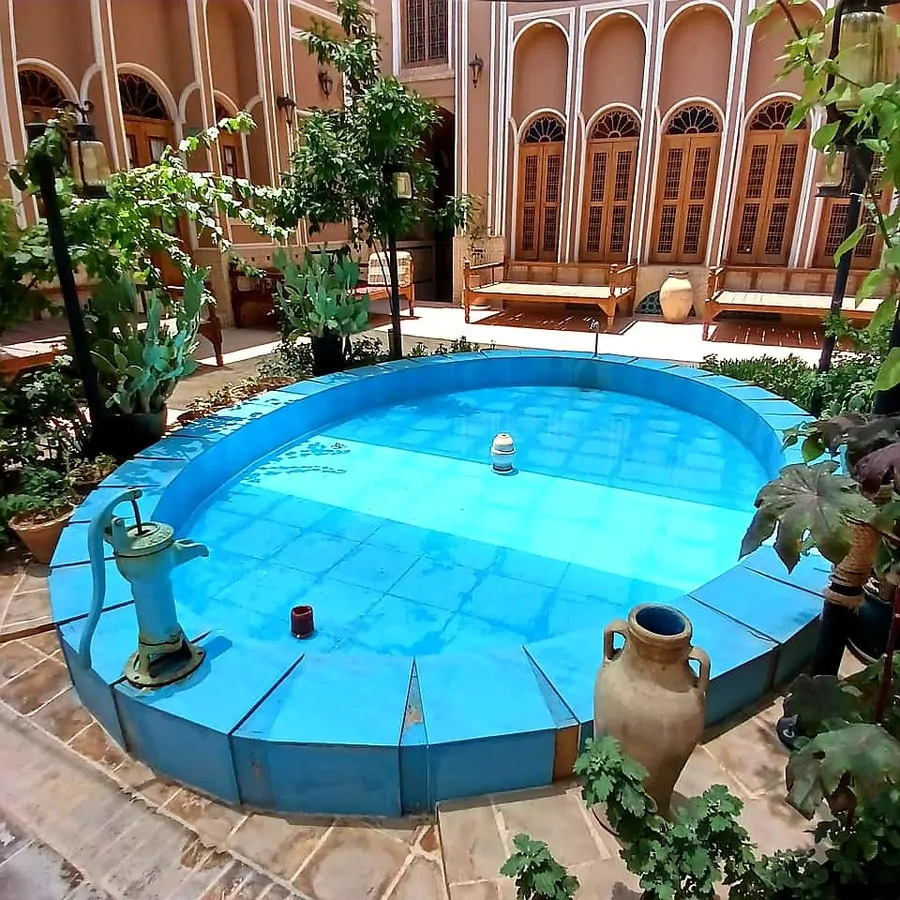 تصویر ۱ - هتل سنتی اتاق سه تخته ۳ در یزد