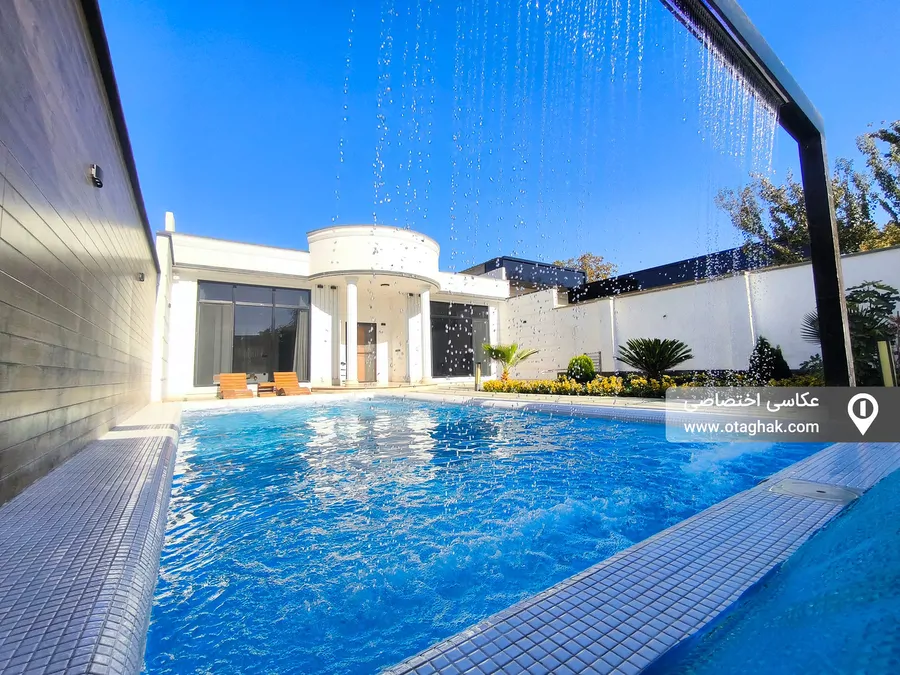 تصویر ۱ - ویلا استخردار آبگرم وایت اند بلک در کردان