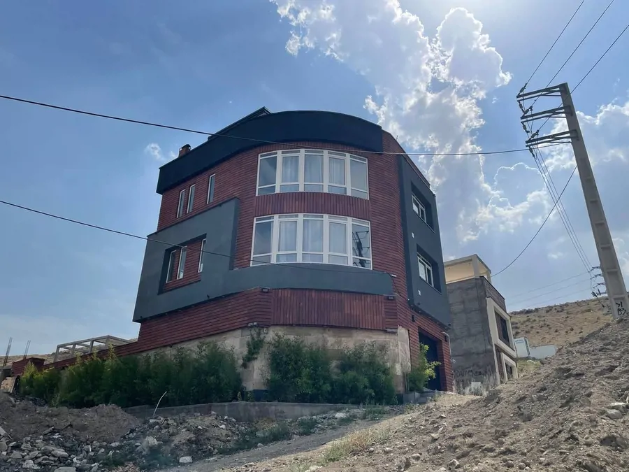 تصویر ۱ - ویلا استخر روباز چهار فصل  در  رودهن
