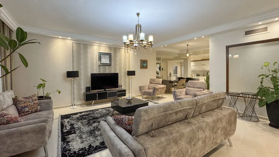 تصویر ۱ - آپارتمان مبله استخردار لوکس فرشته (۴) در تهران