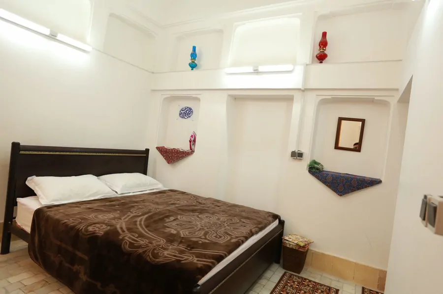 تصویر ۱ - اقامتگاه بوم‌گردی توریستی حس خوب (6 نفره) اقامتگاه دربست در  یزد