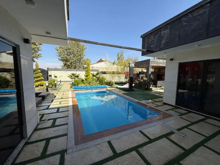 تصویر ۱ - ویلا باغ ویلای لوکس استخردار چهارفصل آرامش در  کردان