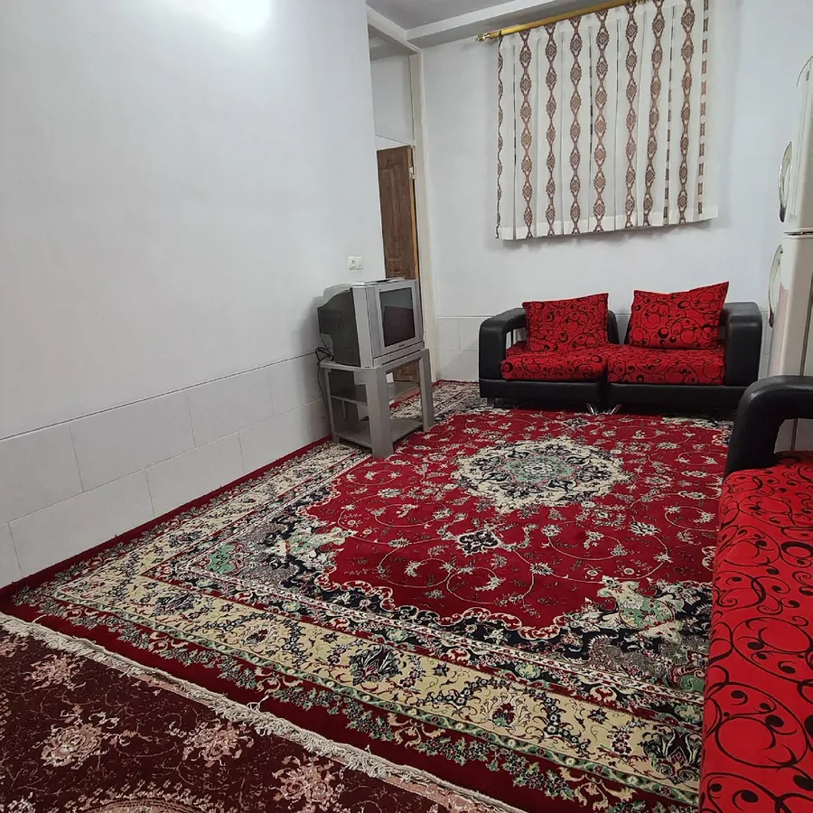 تصویر ۱ - خانه مبله آرام در  شیراز