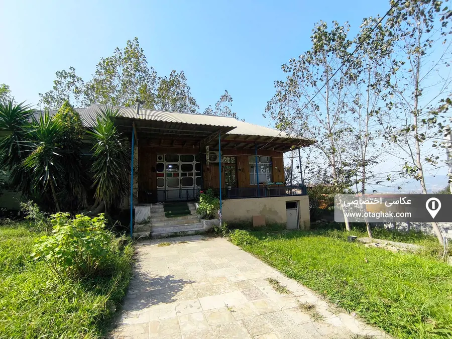 تصویر ۱ - خانه روستایی بلوط  در  سوادکوه