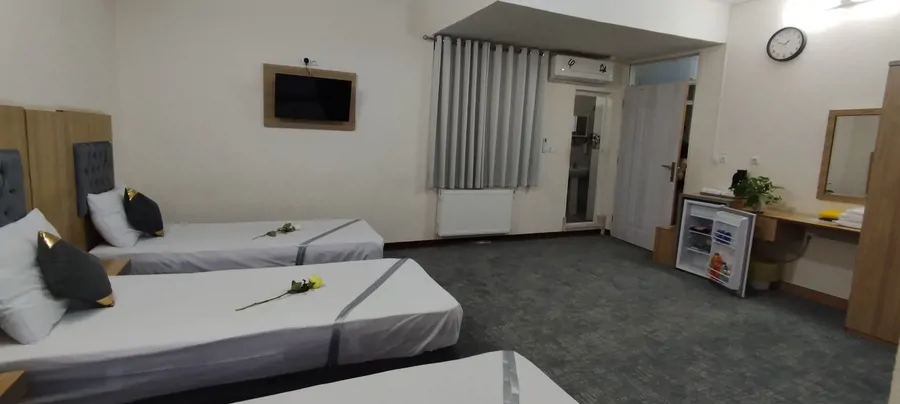 تصویر ۱ - هتل آپارتمان  آراسته (5) در  قم