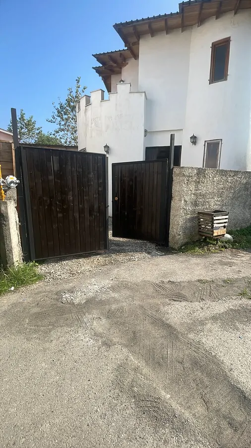 تصویر ۱ - ویلا استخردار آرامش در نوشهر