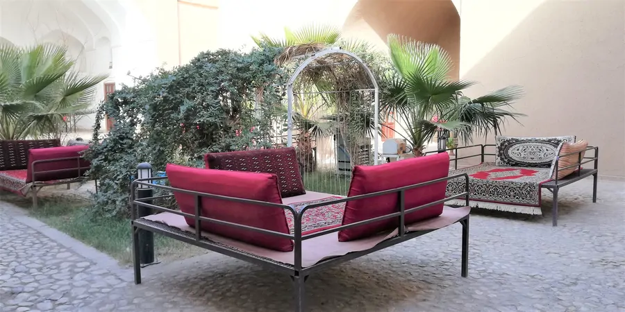 تصویر ۱ - اقامتگاه بوم‌گردی (دالان چپ، پایین اتاق 2) در  نهبندان