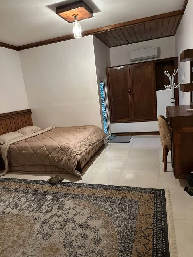 تصویر ۱ - اقامتگاه بوم‌گردی زرین (اتاق 6) با صبحانه رایگان  در  قشم