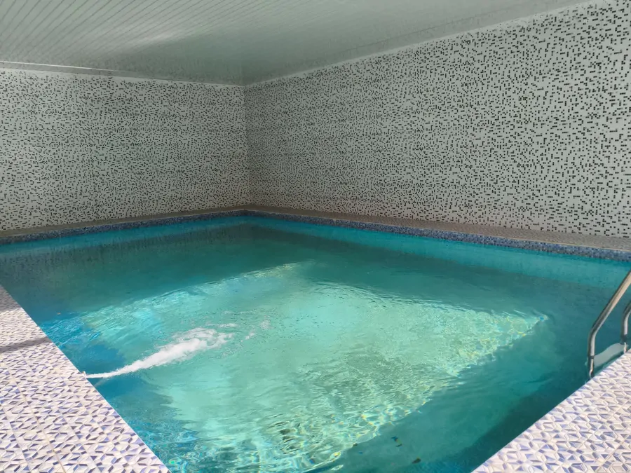 تصویر ۱ - ویلا ویلا دوبلکس استخر ابگرم کد یک  در  کردان