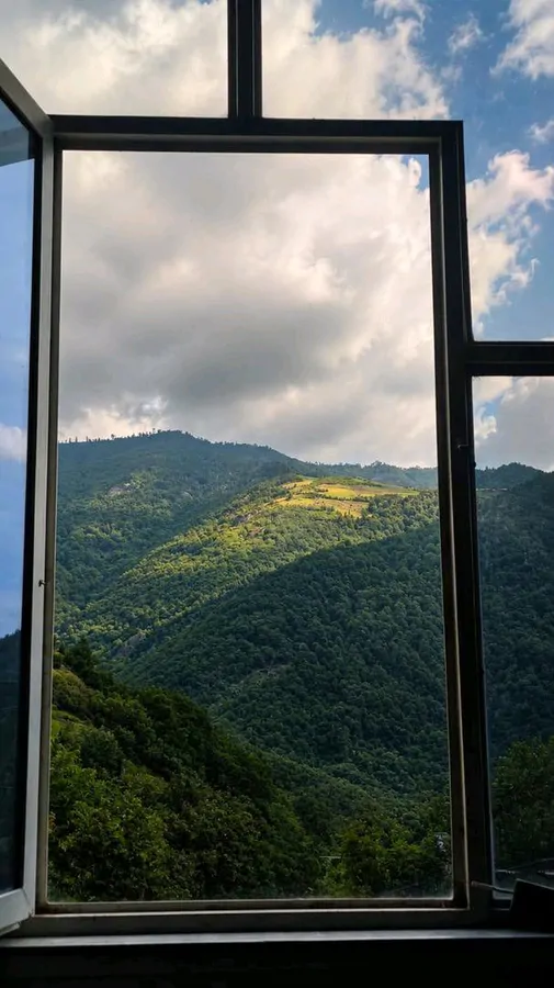 تصویر ۱ - ویلا یونس در تالش