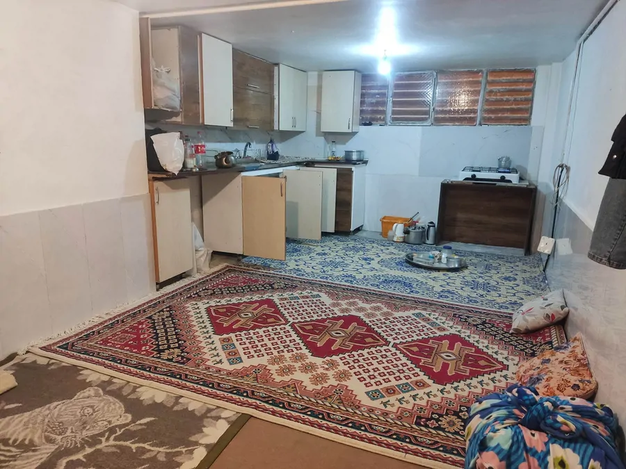 تصویر ۱ - خانه خونه دربست ۵۵ متری تازه بازسازی شده  در  مشهد