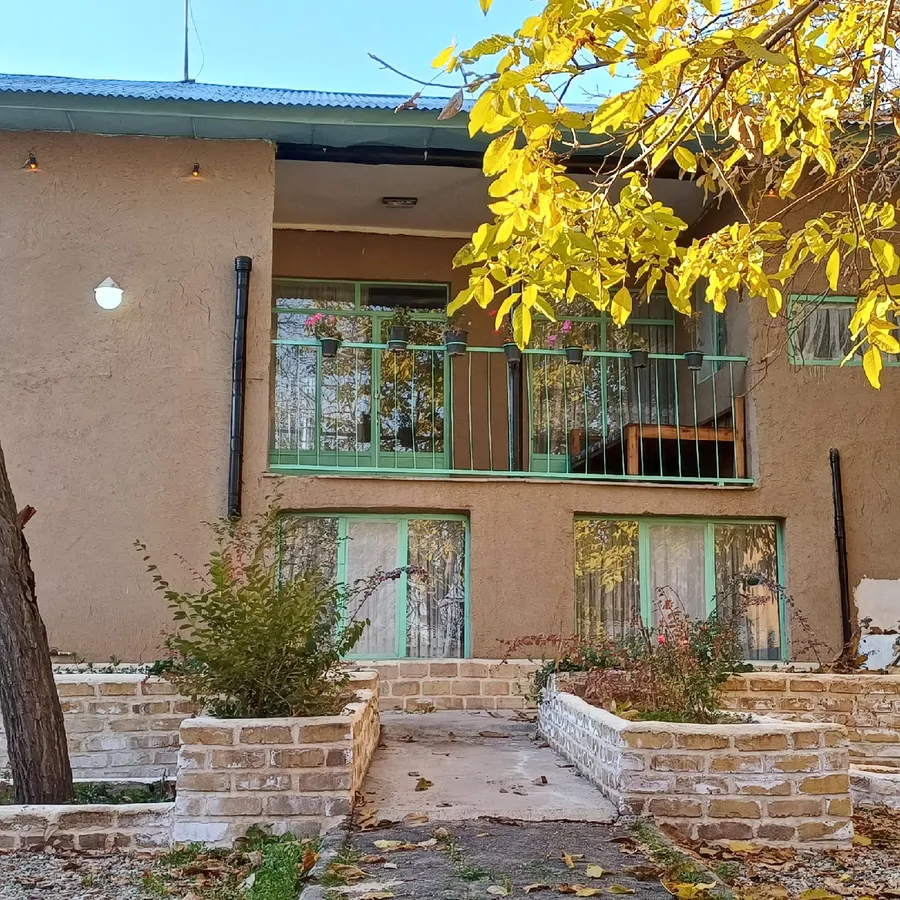 تصویر ۱ - ویلا عمارت کهن  در  کوهسار