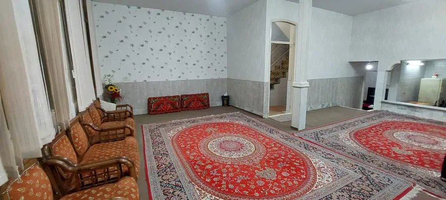 تصویر ۱ - خانه واحد یه خوابه مرکزشهر  در  کاشان