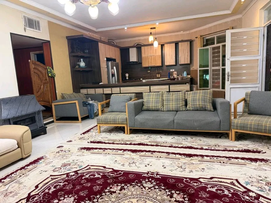 تصویر ۱ - ویلا با صفا نزدیک به چشمه استخر دار در شیراز
