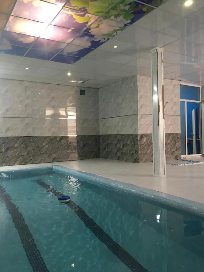 تصویر ۱ - ویلا استخرسرپوشیده گرم گلستان گرجی در  کرج