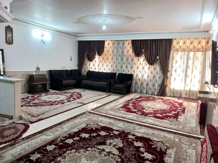 تصویر ۱ - خانه مبله باقی  در  کاشان
