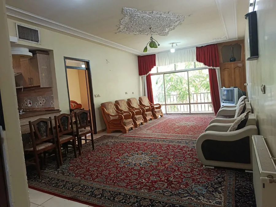 تصویر ۱ - خانه مبله امنیت و آسایش (2) در اصفهان