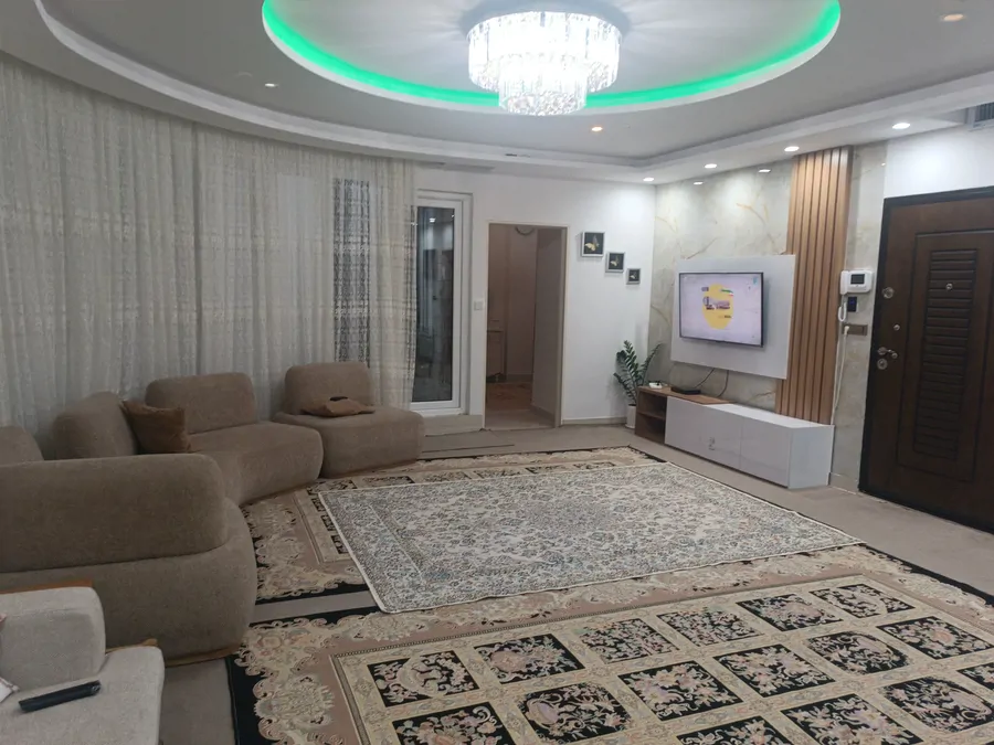تصویر ۱ - ویلا ویلای لاکچری و رو به دریاچه ی راز در  مریوان
