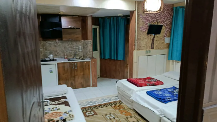 تصویر ۱ - سوییت اقامتگاه طاهری واحد 102 در مشهد