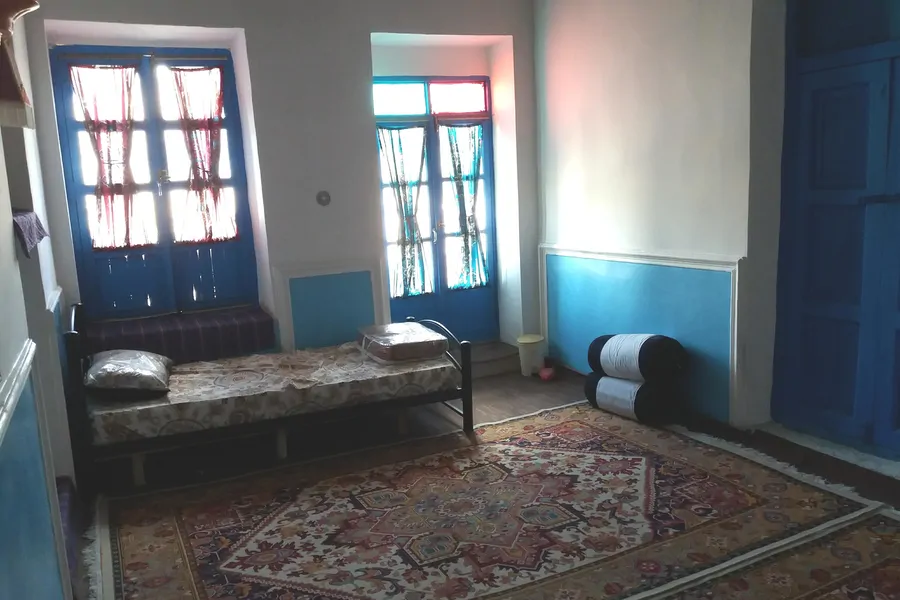تصویر ۱ - اقامتگاه بوم‌گردی خان قالان سراب (قوناق) در  همدان