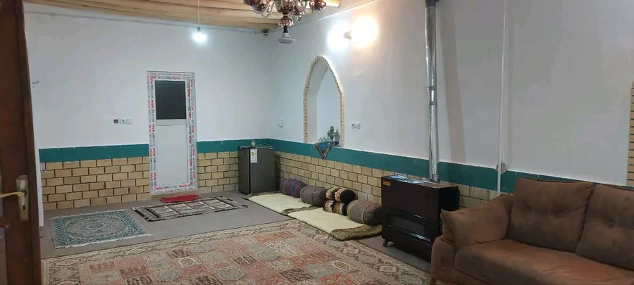 تصویر ۱ - اقامتگاه بومگردی کاوه آهنگر (شاه نشین) در چادگان