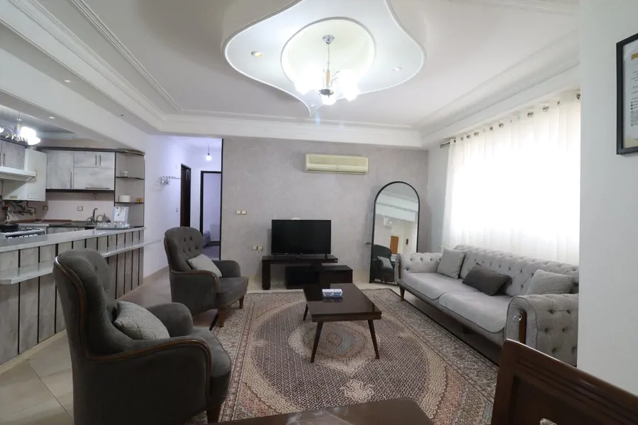 تصویر ۱ - آپارتمان مبله شیک و تمیز پاسداران (واحد۵) در شیراز