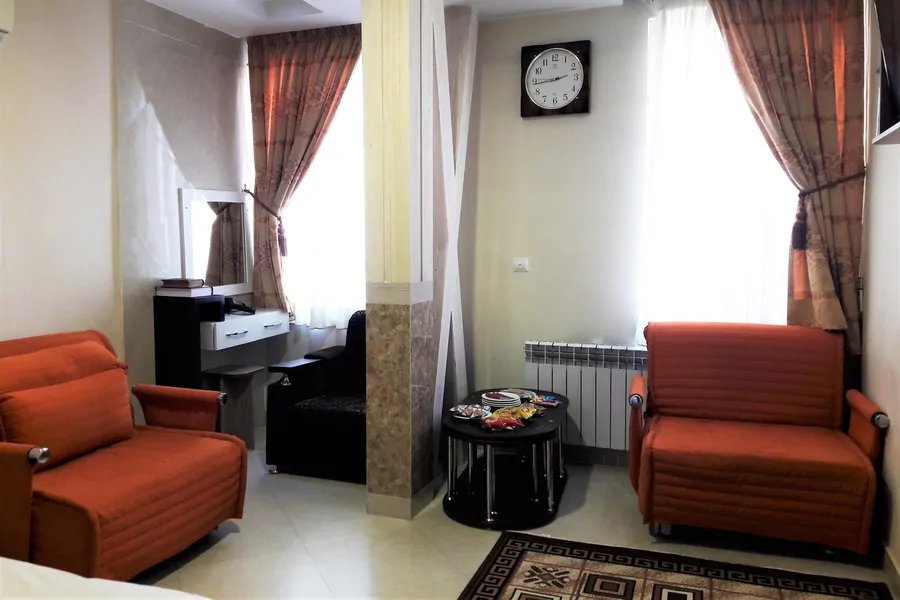 تصویر ۱ - هتل آپارتمان رهپویان عدالت (۱۰ نفره ۲ خوابه) در  مشهد