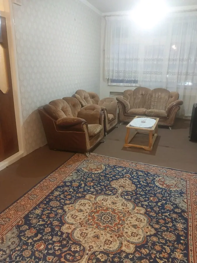 تصویر ۱ - آپارتمان منزل دور آرامگاه باباطاهر در همدان
