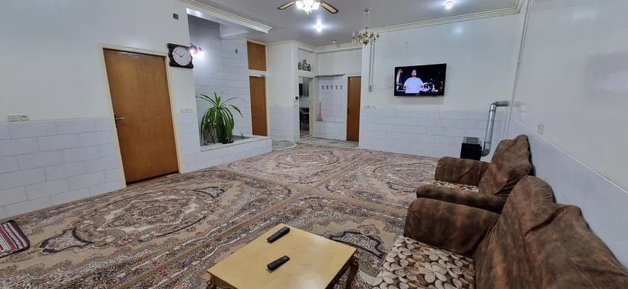 تصویر ۱ - آپارتمان شمشاد در یزد