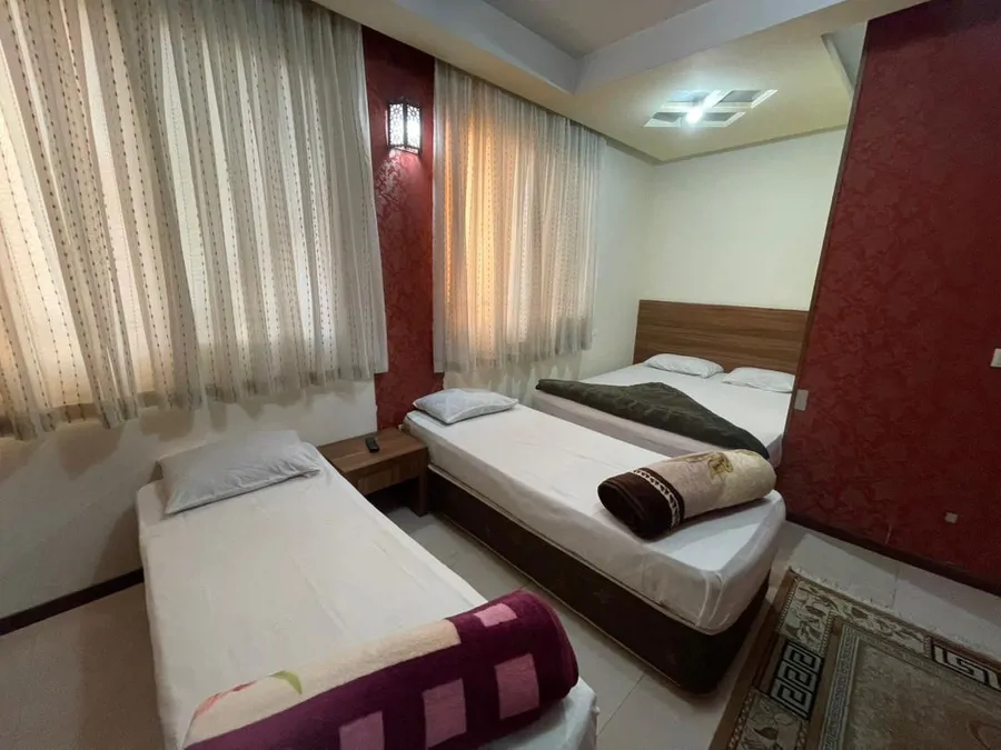 تصویر ۱ - سوییت ضامن آهو (۳) در مشهد