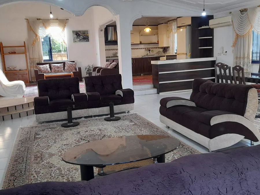 تصویر ۱ - ویلا  زیبا شمال (بوستان 3) در  چمخاله